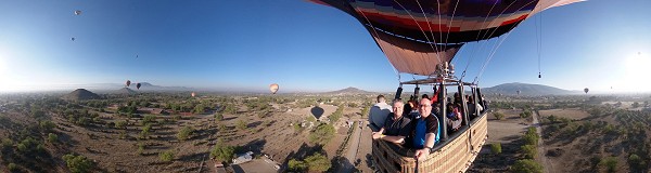 Vol en montgolfière au dessus des pyramides de Teotihuacan
